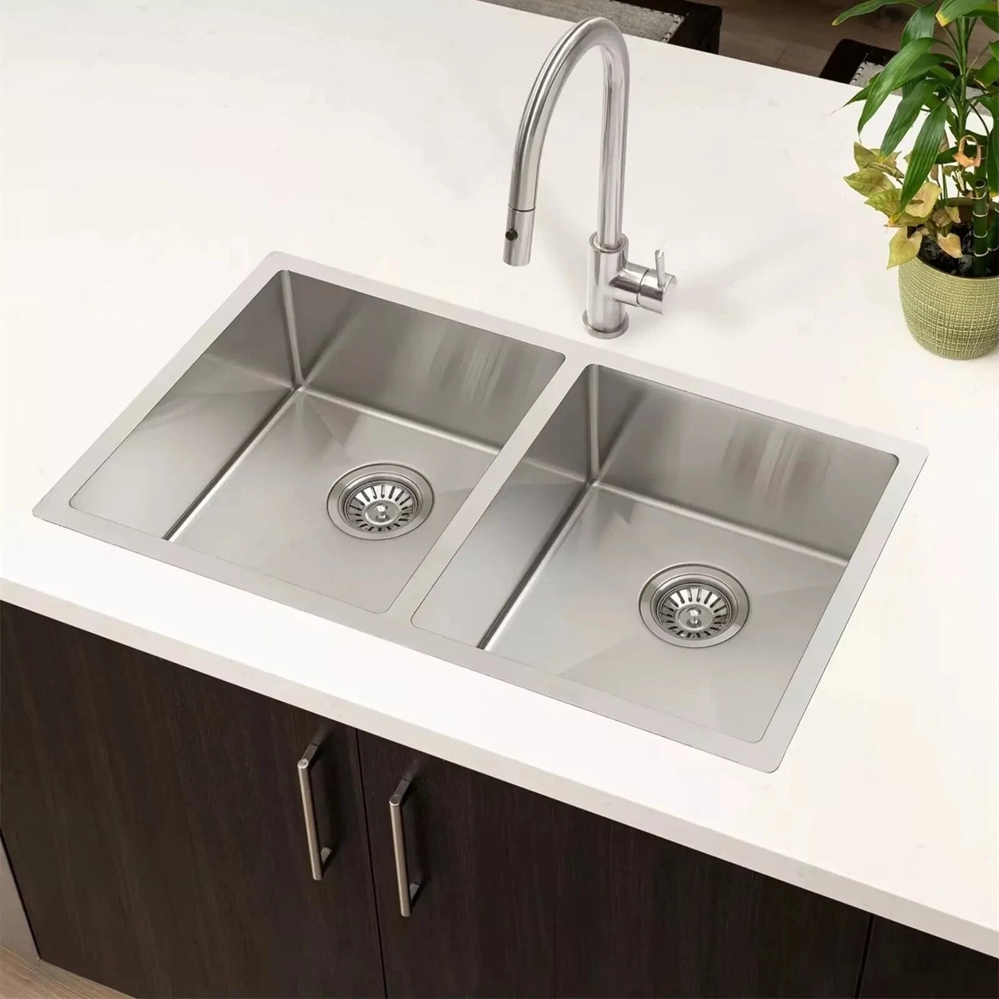 32-Inch Stainless Steel Double Bowl Kitchen Sink – 50/50 Undermount/Top Mount